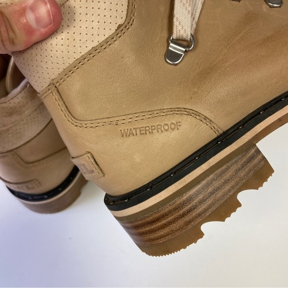 Sorel Tan Lace Up Boots - Picture 6 of 10